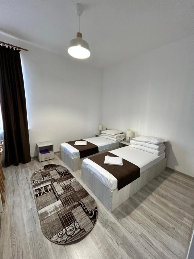 Hotel Continental City Center ヤシ エクステリア 写真